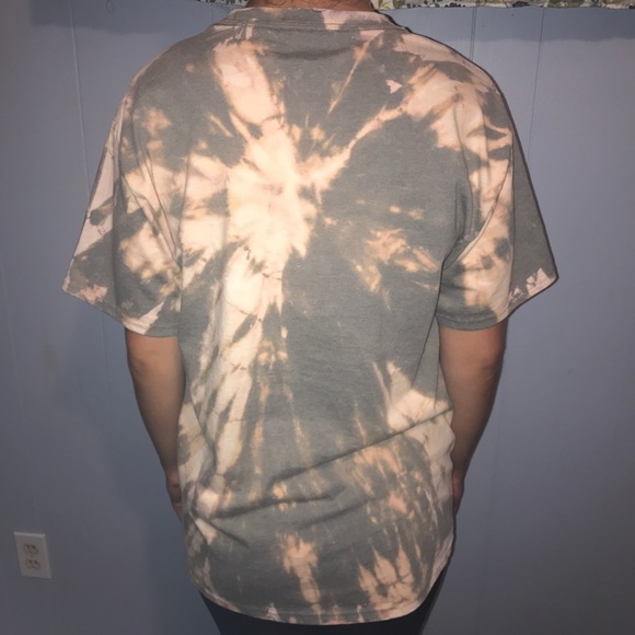 Custom UNISEX Bleach Tie Dye Shirt - Picture 5 of 8